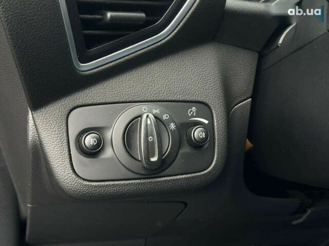 Форд Куга, объемом двигателя 2 л и пробегом 155 тыс. км за 14500 $, фото 29 на Automoto.ua