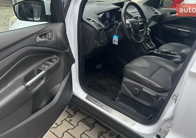 Форд Куга, объемом двигателя 1.6 л и пробегом 190 тыс. км за 13800 $, фото 15 на Automoto.ua