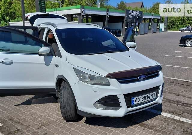 Форд Куга, объемом двигателя 2 л и пробегом 240 тыс. км за 14300 $, фото 1 на Automoto.ua