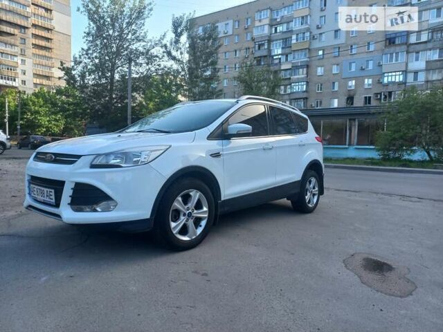 Форд Куга, об'ємом двигуна 2 л та пробігом 120 тис. км за 14799 $, фото 4 на Automoto.ua