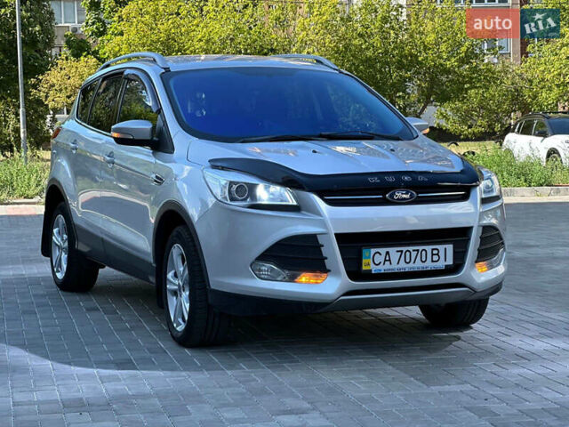 Форд Куга, объемом двигателя 2 л и пробегом 189 тыс. км за 12700 $, фото 5 на Automoto.ua