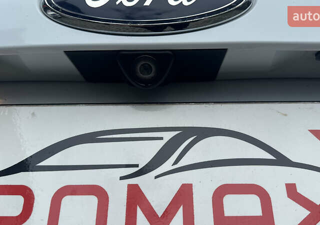 Форд Куга, объемом двигателя 1.6 л и пробегом 190 тыс. км за 13800 $, фото 10 на Automoto.ua