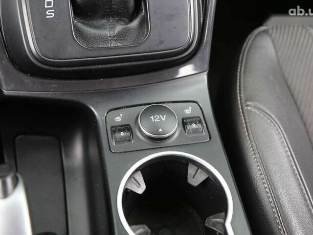 Форд Куга, объемом двигателя 2 л и пробегом 104 тыс. км за 13700 $, фото 20 на Automoto.ua