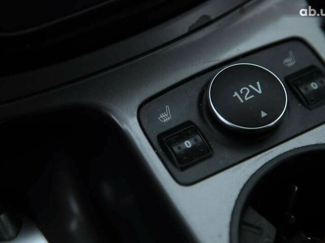 Форд Куга, об'ємом двигуна 2 л та пробігом 146 тис. км за 15000 $, фото 19 на Automoto.ua