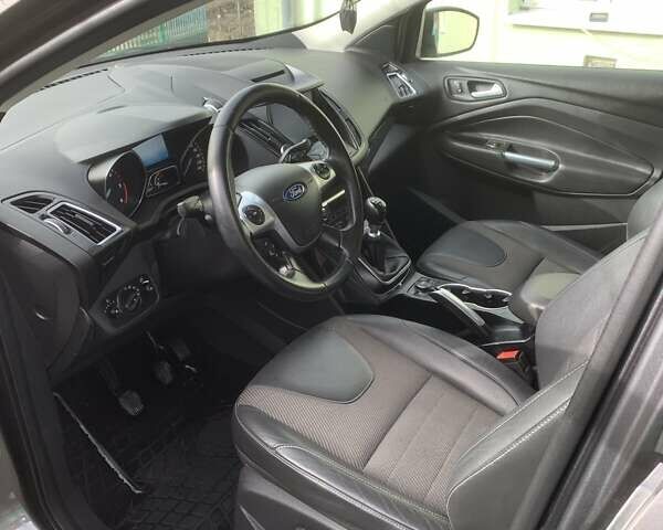 Форд Куга, объемом двигателя 2 л и пробегом 239 тыс. км за 14700 $, фото 3 на Automoto.ua