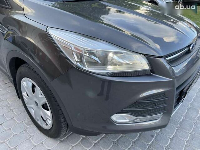 Форд Куга, объемом двигателя 2 л и пробегом 133 тыс. км за 12999 $, фото 25 на Automoto.ua