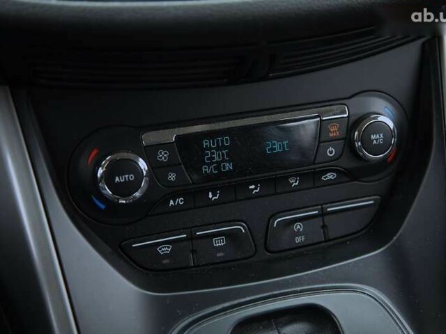 Форд Куга, об'ємом двигуна 2 л та пробігом 146 тис. км за 15000 $, фото 17 на Automoto.ua