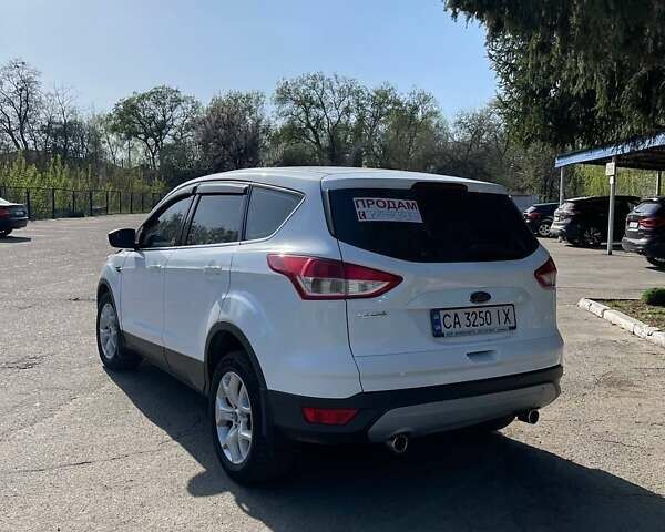 Форд Куга, об'ємом двигуна 2 л та пробігом 242 тис. км за 13000 $, фото 4 на Automoto.ua