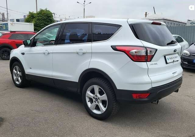 Форд Куга 2017 в Киеве на Automoto.ua Форд Куга, объемом двигателя 2 л и пробегом 201 тыс. км за 15500 $, фото 15 на Automoto.ua