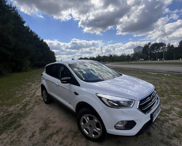 Форд Куга, объемом двигателя 2 л и пробегом 95 тыс. км за 17000 $, фото 23 на Automoto.ua