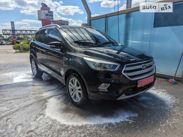 Форд Куга, объемом двигателя 2 л и пробегом 85 тыс. км за 18400 $, фото 1 на Automoto.ua