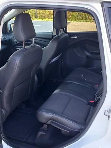 Форд Куга, объемом двигателя 2 л и пробегом 165 тыс. км за 15300 $, фото 10 на Automoto.ua