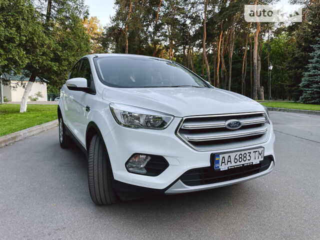 Форд Куга, объемом двигателя 2 л и пробегом 84 тыс. км за 17500 $, фото 10 на Automoto.ua