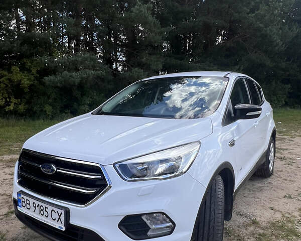 Форд Куга, объемом двигателя 2 л и пробегом 95 тыс. км за 17000 $, фото 15 на Automoto.ua