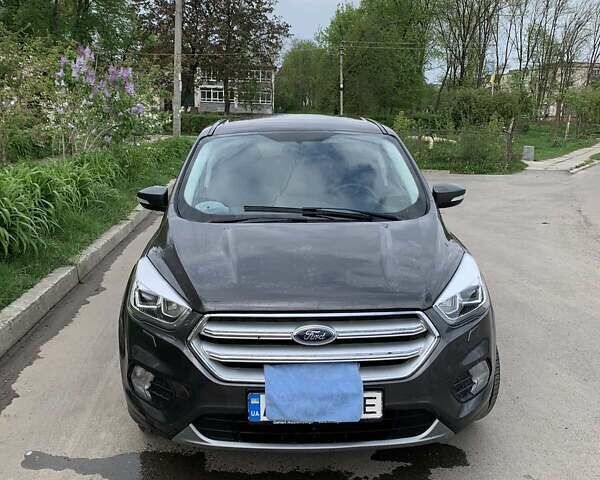 Форд Куга, объемом двигателя 1.5 л и пробегом 93 тыс. км за 18200 $, фото 1 на Automoto.ua