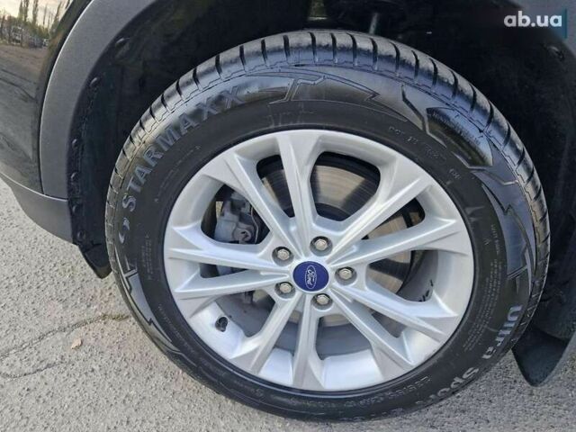 Форд Куга, объемом двигателя 2 л и пробегом 129 тыс. км за 17499 $, фото 9 на Automoto.ua