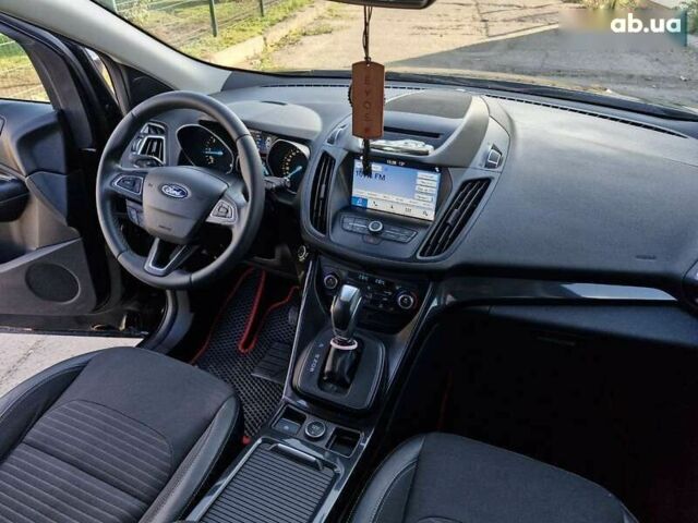 Форд Куга, объемом двигателя 2 л и пробегом 129 тыс. км за 17499 $, фото 21 на Automoto.ua
