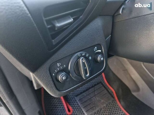 Форд Куга, объемом двигателя 2 л и пробегом 129 тыс. км за 17499 $, фото 15 на Automoto.ua