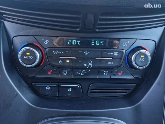 Форд Куга, объемом двигателя 2 л и пробегом 129 тыс. км за 17499 $, фото 26 на Automoto.ua