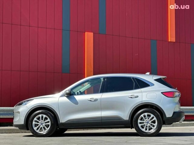 Форд Куга, объемом двигателя 0 л и пробегом 106 тыс. км за 19800 $, фото 3 на Automoto.ua