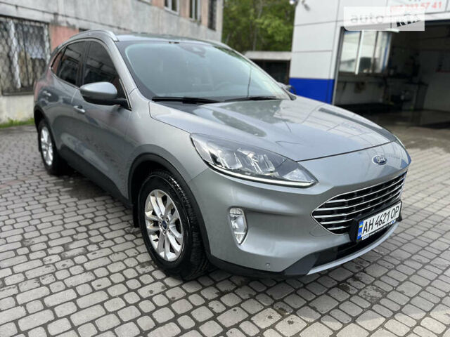 Форд Куга, об'ємом двигуна 1.5 л та пробігом 106 тис. км за 24200 $, фото 2 на Automoto.ua