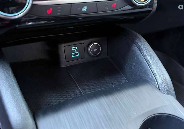 Форд Куга, объемом двигателя 1.5 л и пробегом 165 тыс. км за 16300 $, фото 25 на Automoto.ua