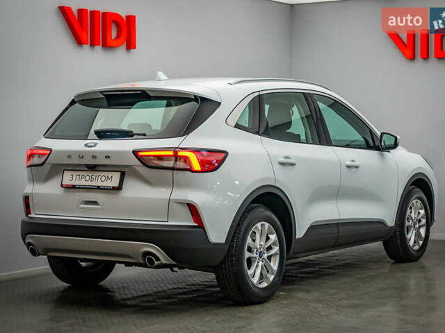 Форд Куга, объемом двигателя 1.5 л и пробегом 138 тыс. км за 20597 $, фото 1 на Automoto.ua