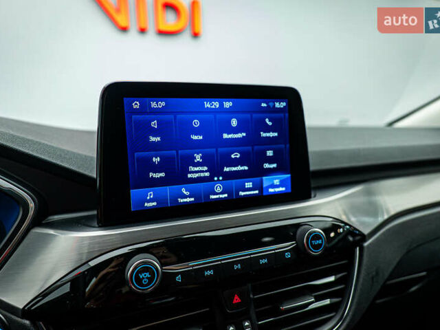 Форд Куга, объемом двигателя 1.5 л и пробегом 138 тыс. км за 20597 $, фото 15 на Automoto.ua