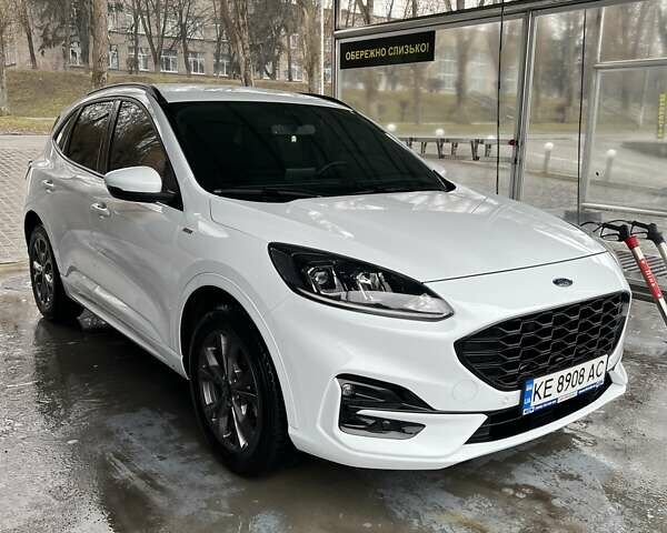 Форд Куга, об'ємом двигуна 1.5 л та пробігом 40 тис. км за 27000 $, фото 6 на Automoto.ua