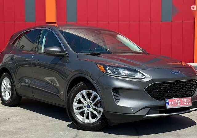 Форд Куга, объемом двигателя 1.5 л и пробегом 165 тыс. км за 16300 $, фото 7 на Automoto.ua