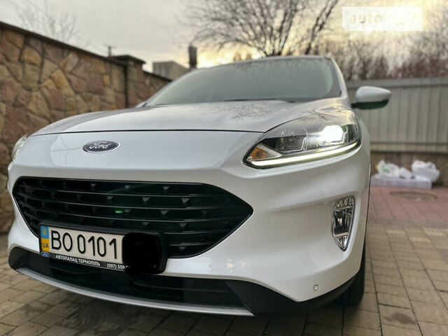 Форд Куга, об'ємом двигуна 1.5 л та пробігом 15 тис. км за 24900 $, фото 5 на Automoto.ua