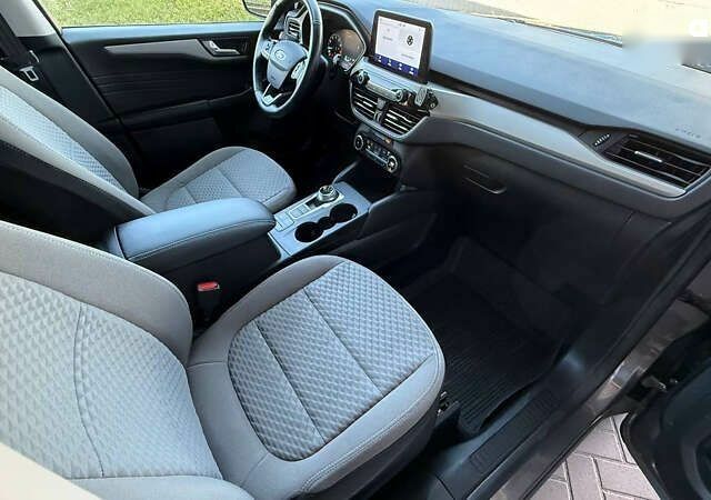 Форд Куга, объемом двигателя 1.5 л и пробегом 165 тыс. км за 16300 $, фото 21 на Automoto.ua