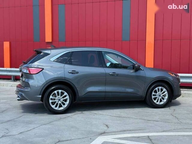 Форд Куга, объемом двигателя 1.5 л и пробегом 165 тыс. км за 16300 $, фото 14 на Automoto.ua