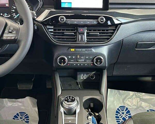 Форд Куга, об'ємом двигуна 1.5 л та пробігом 6 тис. км за 28950 $, фото 11 на Automoto.ua