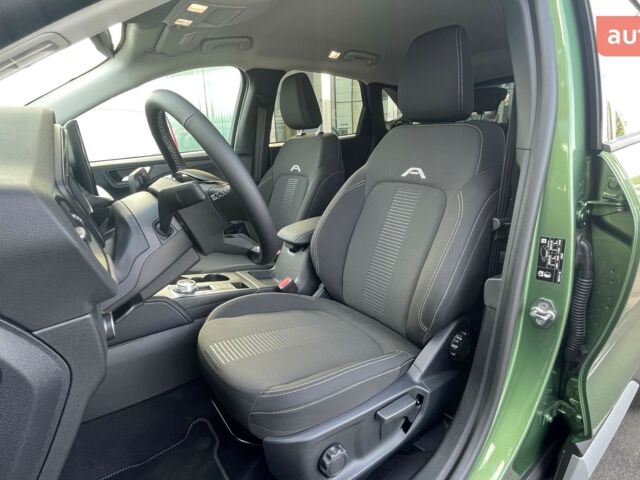 Форд Куга, объемом двигателя 2.49 л и пробегом 0 тыс. км за 36075 $, фото 23 на Automoto.ua