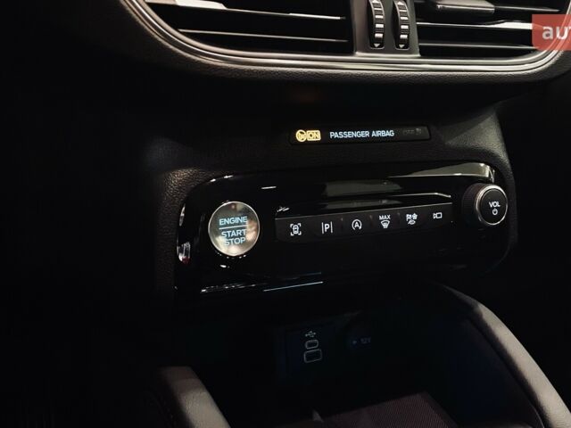 купить новое авто Форд Куга 2025 года от официального дилера Автомир Форд фото