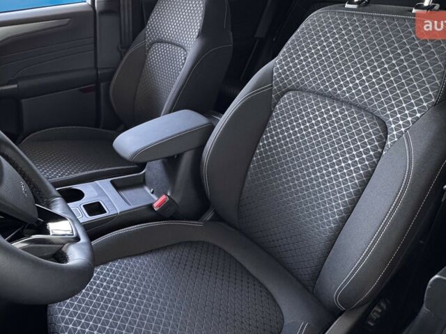 Форд Куга, объемом двигателя 1.5 л и пробегом 0 тыс. км за 31902 $, фото 10 на Automoto.ua