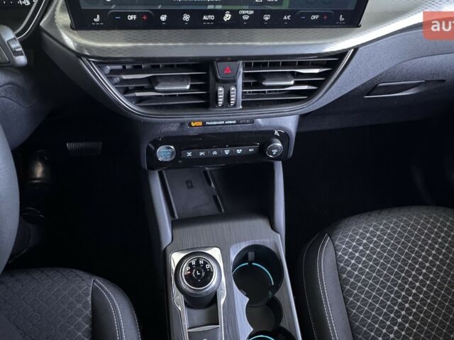 Форд Куга, объемом двигателя 1.5 л и пробегом 0 тыс. км за 31902 $, фото 26 на Automoto.ua