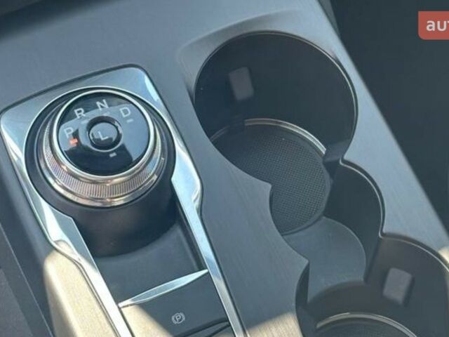 Форд Куга, объемом двигателя 2.49 л и пробегом 0 тыс. км за 40688 $, фото 16 на Automoto.ua