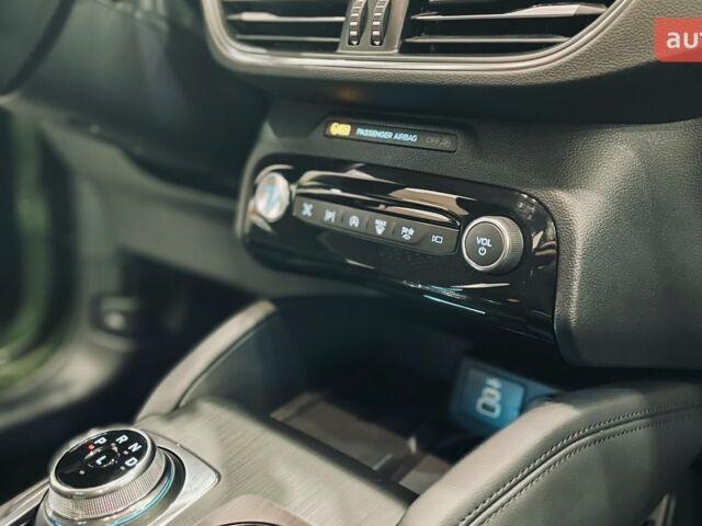 купить новое авто Форд Куга 2025 года от официального дилера Автомир Форд фото