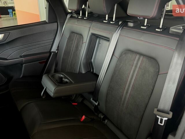 Форд Куга, об'ємом двигуна 1.5 л та пробігом 0 тис. км за 41227 $, фото 26 на Automoto.ua