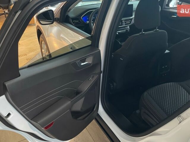 Форд Куга, об'ємом двигуна 1.5 л та пробігом 0 тис. км за 29612 $, фото 16 на Automoto.ua