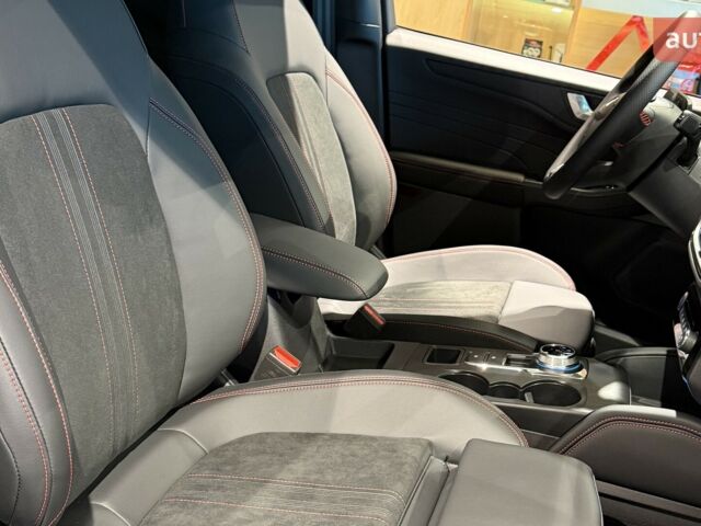 Форд Куга, об'ємом двигуна 1.5 л та пробігом 0 тис. км за 38657 $, фото 12 на Automoto.ua