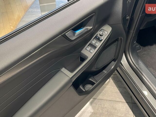 Форд Куга, объемом двигателя 1.5 л и пробегом 0 тыс. км за 31872 $, фото 19 на Automoto.ua