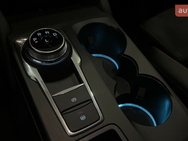 купити нове авто Форд Куга 2025 року від офіційного дилера Автомир Форд фото