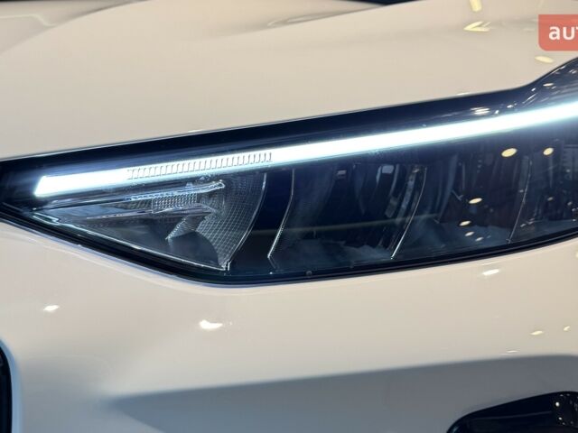 Форд Куга, объемом двигателя 2.49 л и пробегом 0 тыс. км за 39010 $, фото 2 на Automoto.ua