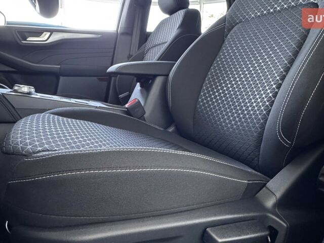 Форд Куга, объемом двигателя 1.5 л и пробегом 0 тыс. км за 31902 $, фото 11 на Automoto.ua