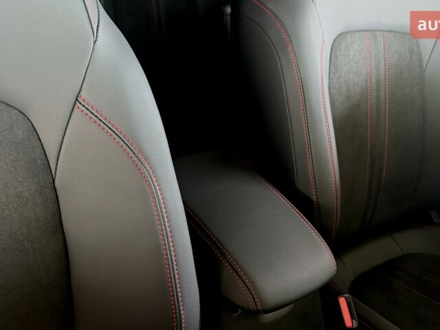 Форд Куга, об'ємом двигуна 1.5 л та пробігом 0 тис. км за 41227 $, фото 35 на Automoto.ua