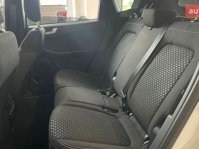 Форд Куга, объемом двигателя 1.5 л и пробегом 0 тыс. км за 29825 $, фото 17 на Automoto.ua