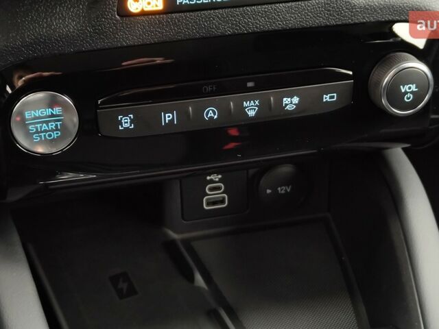 Форд Куга, объемом двигателя 1.5 л и пробегом 0 тыс. км за 32691 $, фото 16 на Automoto.ua